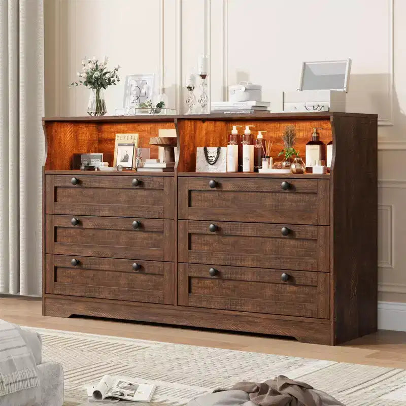 Commode en bois, 55 po de large, 6 tiroirs, parfaite pour organiser la chambre à coucher, le salon, le placard et le couloir.